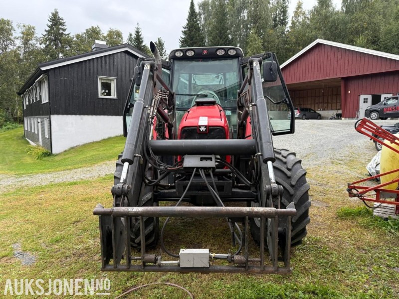 2001 Massey Ferguson 6475 M/laster, 5600 timer. - Traktor: slika 3 2001 Massey Ferguson 6475 M/laster, 5600 timer. - Traktor: slika 3