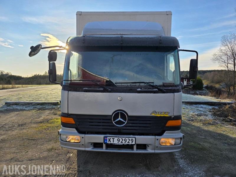 2001 Mercedes-Benz 817L/42 ATEGO SKAPBIL 36m³ MED LASTELEM - Tovornjak zabojnik: slika 2 2001 Mercedes-Benz 817L/42 ATEGO SKAPBIL 36m³ MED LASTELEM - Tovornjak zabojnik: slika 2