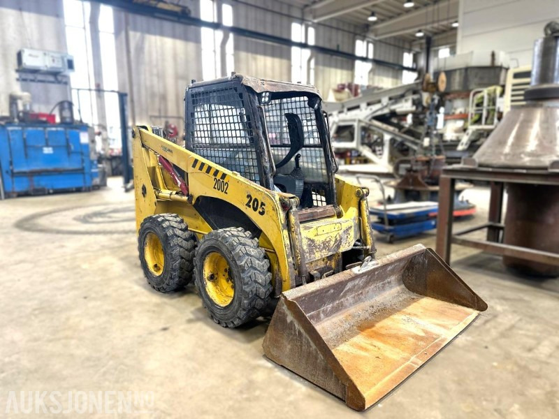 2002 Komatsu SK 81.5 kompaktlaster - Mini nakladalec: slika 1 2002 Komatsu SK 81.5 kompaktlaster - Mini nakladalec: slika 1