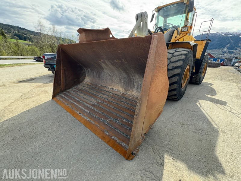 2002 Volvo L150E - 15 177 motortimer - leveres med ny sertifisering - Kolesni nakladalec: slika 5 2002 Volvo L150E - 15 177 motortimer - leveres med ny sertifisering - Kolesni nakladalec: slika 5