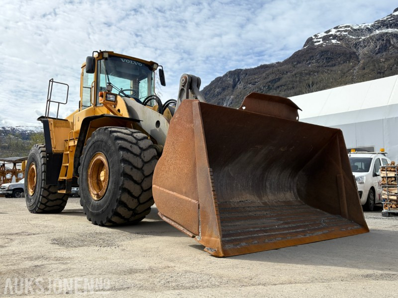 2002 Volvo L150E - 15 177 motortimer - leveres med ny sertifisering - Kolesni nakladalec: slika 2 2002 Volvo L150E - 15 177 motortimer - leveres med ny sertifisering - Kolesni nakladalec: slika 2