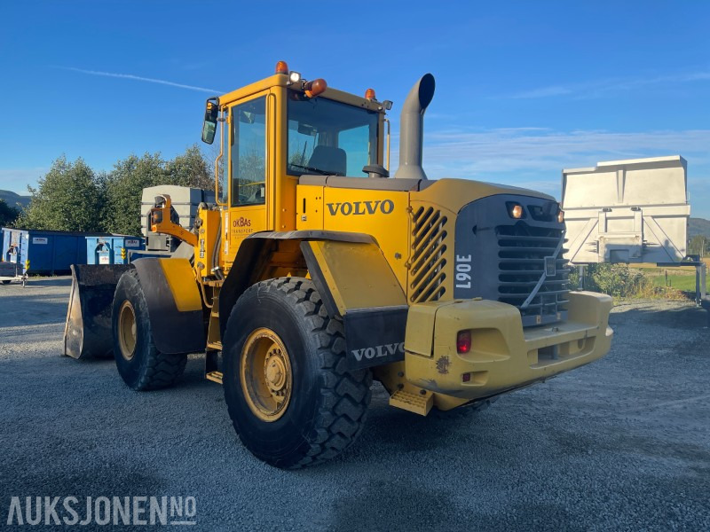 2003 Volvo L90E - Kolesni nakladalec: slika 3 2003 Volvo L90E - Kolesni nakladalec: slika 3