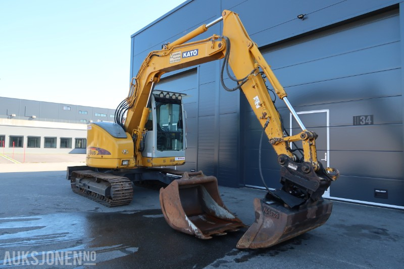 2004 Kato HD 308US 8-tonner, 2 skuffer, 9275 timer - Bager: slika 1 2004 Kato HD 308US 8-tonner, 2 skuffer, 9275 timer - Bager: slika 1