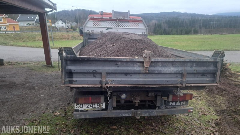 2004 MAN LE8.180 tippbil eu ok til 02.2026 - Tovornjak prekucnik: slika 4 2004 MAN LE8.180 tippbil eu ok til 02.2026 - Tovornjak prekucnik: slika 4