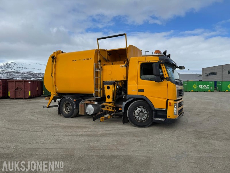 2004 Volvo FM-9 4X2 Komprimator - Sidelaster - 247983KM - Smetarski tovornjak: slika 3 2004 Volvo FM-9 4X2 Komprimator - Sidelaster - 247983KM - Smetarski tovornjak: slika 3