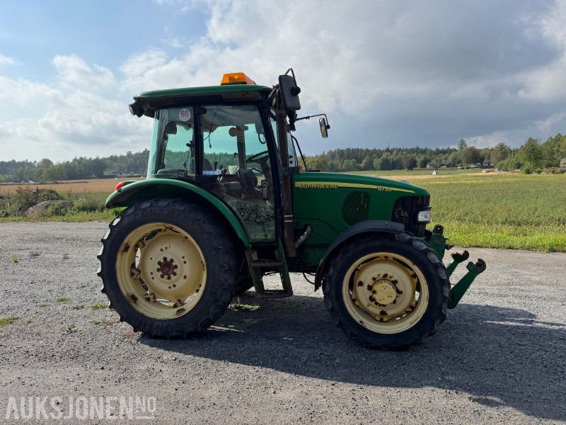 2005 John Deere 5720 Traktor - Fronthydraulikk - Vendegir - Traktor: slika 5 2005 John Deere 5720 Traktor - Fronthydraulikk - Vendegir - Traktor: slika 5