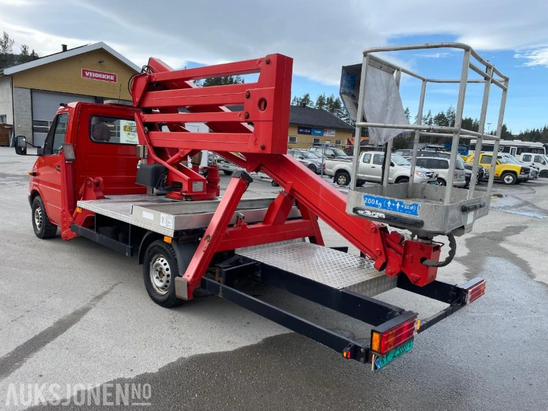 2005 Mercedes Sprinter 17m billift - Dvižna ploščad: slika 3 2005 Mercedes Sprinter 17m billift - Dvižna ploščad: slika 3