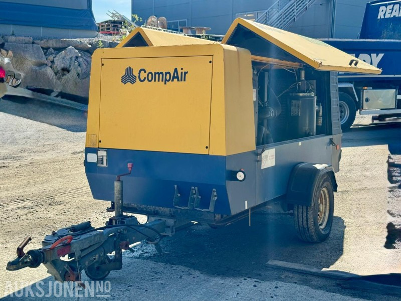 2006 CompAir DLT1302 - Kompressor - Timer: 2529 - Gradbena oprema: slika 3 2006 CompAir DLT1302 - Kompressor - Timer: 2529 - Gradbena oprema: slika 3