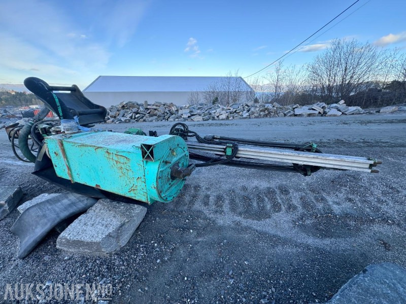 2006 IR Montabert boretårn CPA 225 - HC 40 hammer - Nytt S70 feste i 2022 - Ilmeg støvsuger - kompressor - Vrtalna naprava: slika 5 2006 IR Montabert boretårn CPA 225 - HC 40 hammer - Nytt S70 feste i 2022 - Ilmeg støvsuger - kompressor - Vrtalna naprava: slika 5