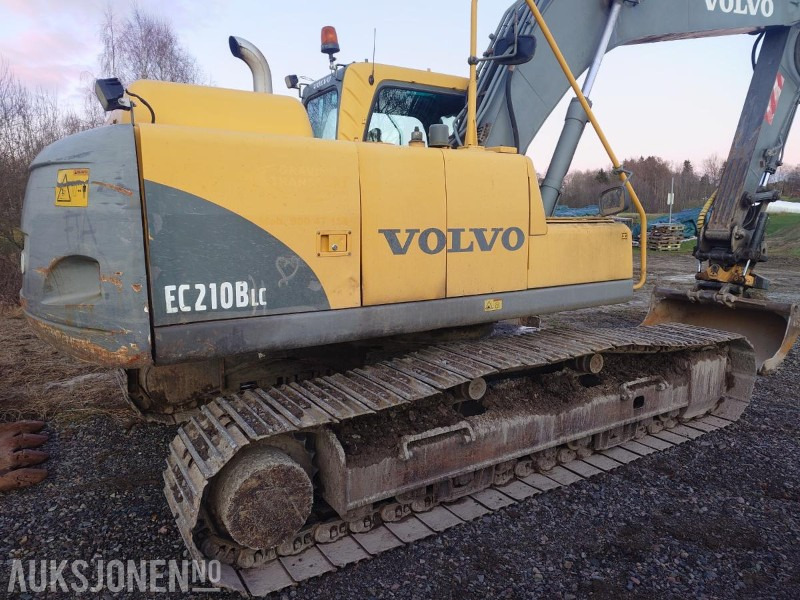 2006 Volvo EC 210B med Engcon EC20 tiltrotor, pusseskuff og graveskuff - Bager: slika 2 2006 Volvo EC 210B med Engcon EC20 tiltrotor, pusseskuff og graveskuff - Bager: slika 2