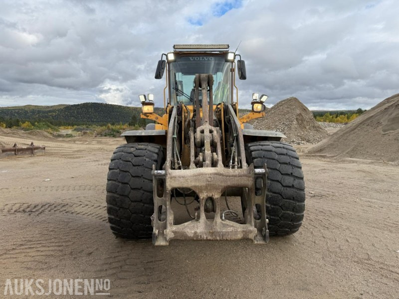 2006 Volvo L120E - Sentralsmøring - 14887 timer - Kolesni nakladalec: slika 2 2006 Volvo L120E - Sentralsmøring - 14887 timer - Kolesni nakladalec: slika 2