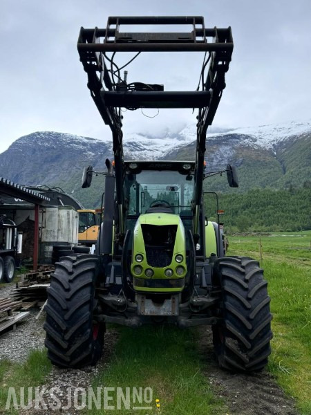2007 Claas Ares 697 ATZ - Frontlaster - Gått 5211 timer - Selges som rep. objekt - Traktor: slika 2 2007 Claas Ares 697 ATZ - Frontlaster - Gått 5211 timer - Selges som rep. objekt - Traktor: slika 2