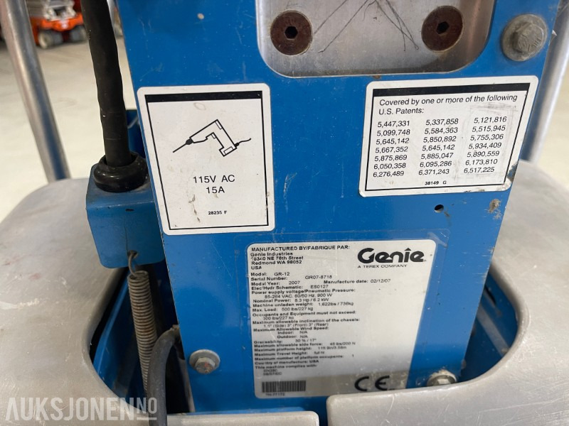 2007 Genie GR-12 Sakselift Mastelift - Dvižna ploščad: slika 5 2007 Genie GR-12 Sakselift Mastelift - Dvižna ploščad: slika 5
