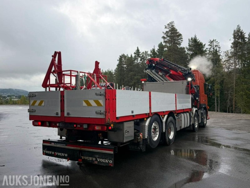 2007 Volvo FM480 FASSI 660 kran JIB + VINSJ+MANNSKAPSKURV , 35m rekkevidde, ved salg innen Norge leveres kranen med ny Årskontroll! KUN 2.000 kran arbeidstimer! - Tovornjak z dvigalom: slika 4 2007 Volvo FM480 FASSI 660 kran JIB + VINSJ+MANNSKAPSKURV , 35m rekkevidde, ved salg innen Norge leveres kranen med ny Årskontroll! KUN 2.000 kran arbeidstimer! - Tovornjak z dvigalom: slika 4