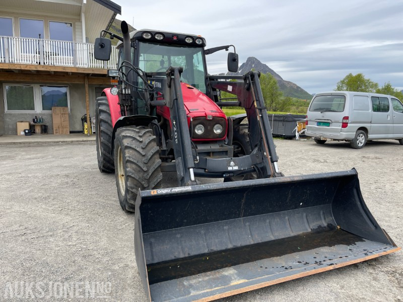 2009 Massey Ferguson MF 5435 Dyna-4 Med frontlaster og snøskuffe - Traktor: slika 4 2009 Massey Ferguson MF 5435 Dyna-4 Med frontlaster og snøskuffe - Traktor: slika 4