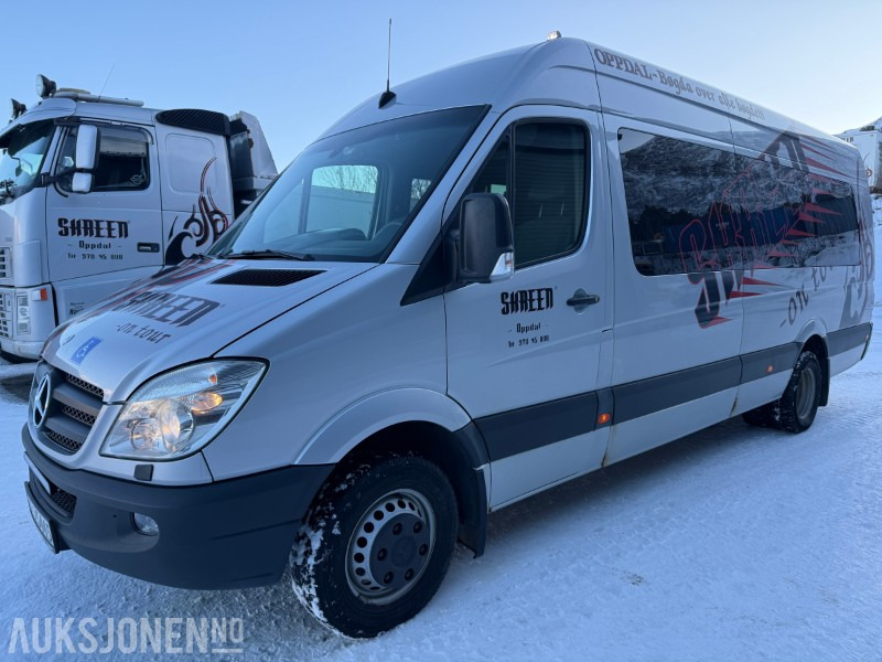2009 Mercedes-Benz Sprinter 17-seter minibuss – Rullestolheis & godt vedlikeholdt - Minibus, Potniški kombi: slika 1 2009 Mercedes-Benz Sprinter 17-seter minibuss – Rullestolheis & godt vedlikeholdt - Minibus, Potniški kombi: slika 1