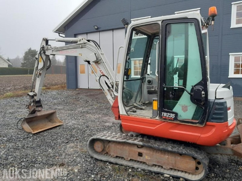 2009 Takeuchi ABS TB235 Gravemaskin / Minigraver - Mini bager: slika 2 2009 Takeuchi ABS TB235 Gravemaskin / Minigraver - Mini bager: slika 2