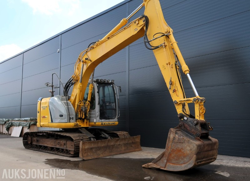 2010 Kobelco E135 BSR-2 gravemaskin med skuffe / 9915 timer - Bager: slika 2 2010 Kobelco E135 BSR-2 gravemaskin med skuffe / 9915 timer - Bager: slika 2