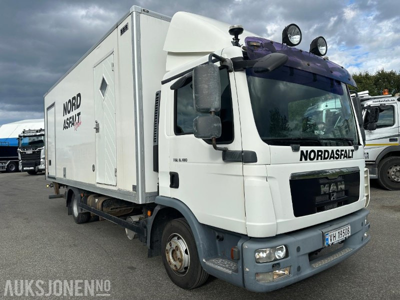 2010 MAN TGL8.1804X2BL SKAPBIL - 206034 KM. - Tovornjak zabojnik: slika 3 2010 MAN TGL8.1804X2BL SKAPBIL - 206034 KM. - Tovornjak zabojnik: slika 3