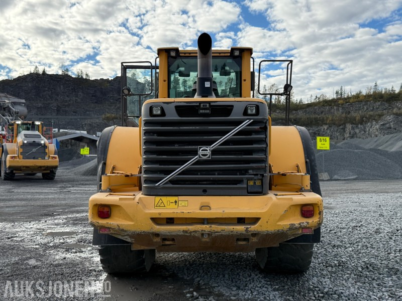 2010 Volvo L180F hjullaster med skuffe / Spakstyring - Kolesni nakladalec: slika 4 2010 Volvo L180F hjullaster med skuffe / Spakstyring - Kolesni nakladalec: slika 4