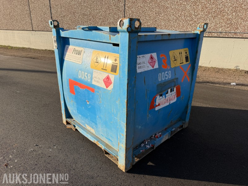 2011 Fuel Proof 1000L dieseltank med pumpeanlegg - Gradbena oprema: slika 1 2011 Fuel Proof 1000L dieseltank med pumpeanlegg - Gradbena oprema: slika 1