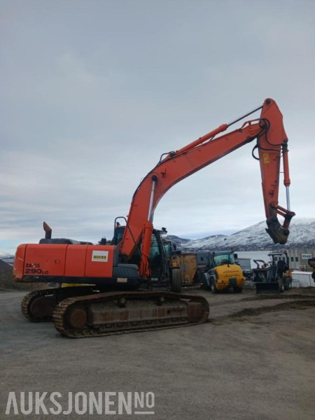 2012 Hitachi ZX290LC-5B gravemaskin, sertifisert, skuffe og tiltrotator - Bager: slika 2 2012 Hitachi ZX290LC-5B gravemaskin, sertifisert, skuffe og tiltrotator - Bager: slika 2