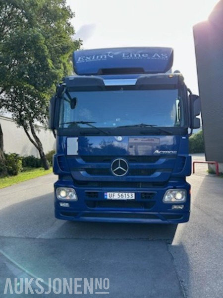 2012 Mercedes-Benz ACTROS skapbil/thermo med frys - Bilen har full service historikk - 573000 km. - Tovornjak zabojnik: slika 2 2012 Mercedes-Benz ACTROS skapbil/thermo med frys - Bilen har full service historikk - 573000 km. - Tovornjak zabojnik: slika 2