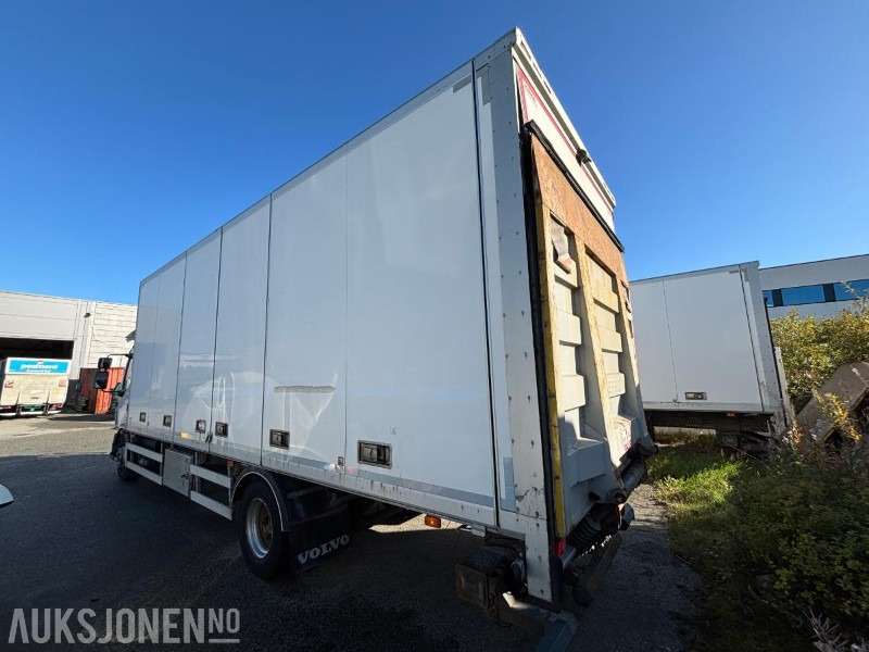 2012 VOLVO FL-290 SKAPBIL. FULL SIDEÅPNING OG ZEPRO BAKLØFT. 18PALLER - Tovornjak zabojnik: slika 3 2012 VOLVO FL-290 SKAPBIL. FULL SIDEÅPNING OG ZEPRO BAKLØFT. 18PALLER - Tovornjak zabojnik: slika 3