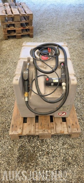2013 Cemo DT Mobil-Easy 200 liter 12v diesel tank. 25 kg. - Gradbena oprema: slika 3 2013 Cemo DT Mobil-Easy 200 liter 12v diesel tank. 25 kg. - Gradbena oprema: slika 3