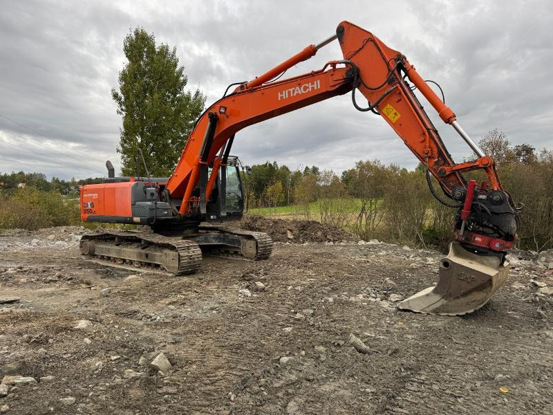 2013 Hitachi ZX250LC-5B,Servicehistorikk, Tiltrotator,sorterings-/rivningsklype,pigghammer, 3 skuffer - Bager: slika 3 2013 Hitachi ZX250LC-5B,Servicehistorikk, Tiltrotator,sorterings-/rivningsklype,pigghammer, 3 skuffer - Bager: slika 3