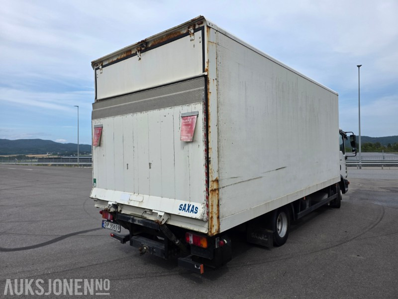 2013 MAN TGL 8.180 - 3 seter - EURO5T - Cruisekontroll - Totalvekt 7490 kg - Tovornjak zabojnik: slika 5 2013 MAN TGL 8.180 - 3 seter - EURO5T - Cruisekontroll - Totalvekt 7490 kg - Tovornjak zabojnik: slika 5