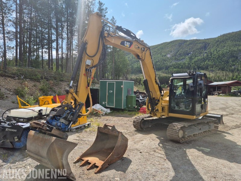 2014 Cat 308E 2 CR beltegraver, med tiltrotator/gripekasett - Bager: slika 1 2014 Cat 308E 2 CR beltegraver, med tiltrotator/gripekasett - Bager: slika 1