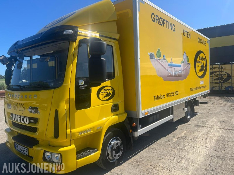 2014 Iveco Eurocargo - kun kjørt 46600 km. Meget pen! - Tovornjak zabojnik: slika 1 2014 Iveco Eurocargo - kun kjørt 46600 km. Meget pen! - Tovornjak zabojnik: slika 1