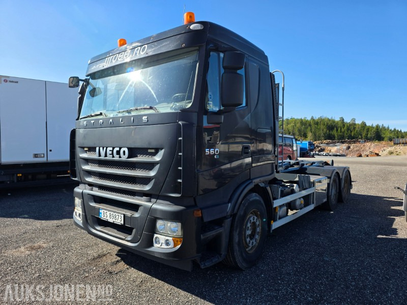 2014 Iveco Stralis Krokbil - Soveplass i førerhus - Ryggekamera - 154538 km - Kotalni prekucni tovornjak: slika 1 2014 Iveco Stralis Krokbil - Soveplass i førerhus - Ryggekamera - 154538 km - Kotalni prekucni tovornjak: slika 1