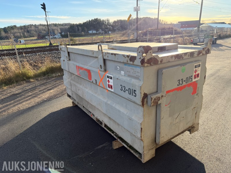 2014 KN dieseltank 2000L m/ Piusi Panther 72 pumpe (2024) - Gradbena oprema: slika 4 2014 KN dieseltank 2000L m/ Piusi Panther 72 pumpe (2024) - Gradbena oprema: slika 4