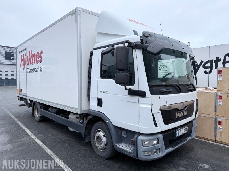 2014 MAN TGL 8.220 Skapbil - rep objekt - Tovornjak zabojnik: slika 1 2014 MAN TGL 8.220 Skapbil - rep objekt - Tovornjak zabojnik: slika 1