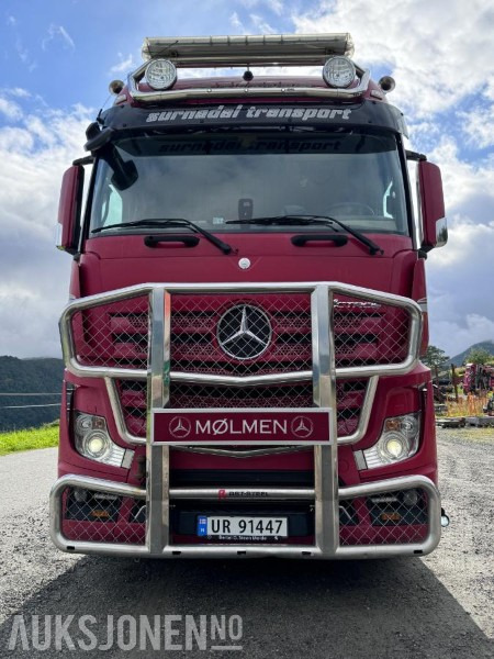 2014 Mercedes-Benz Actros 2663 - 6x4 - Tømmerbil med Palfinger Epsilon Tømmerkran med hytte - Navreduksjon - Tovornjak za prevoz lesa, Tovornjak z dvigalom: slika 2 2014 Mercedes-Benz Actros 2663 - 6x4 - Tømmerbil med Palfinger Epsilon Tømmerkran med hytte - Navreduksjon - Tovornjak za prevoz lesa, Tovornjak z dvigalom: slika 2