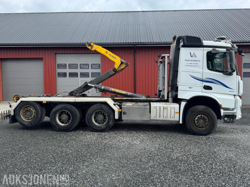 2014 Mercedes-Benz Arocs 32518x4 krokbil med Palfinger T20A knekkbar krokarm 326148km - Kotalni prekucni tovornjak: slika 3 2014 Mercedes-Benz Arocs 32518x4 krokbil med Palfinger T20A knekkbar krokarm 326148km - Kotalni prekucni tovornjak: slika 3