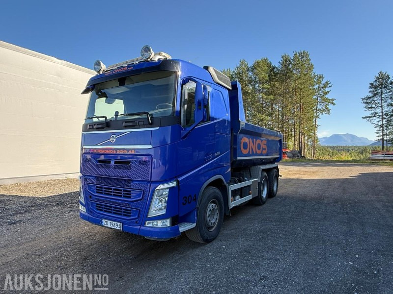 2014 VOLVO FH540 6X4 Tippbil - EURO 6 - 324439KM - Tovornjak prekucnik: slika 1 2014 VOLVO FH540 6X4 Tippbil - EURO 6 - 324439KM - Tovornjak prekucnik: slika 1
