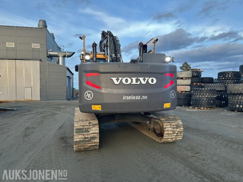 2015 Volvo EC220EL gravemaskin - Bager: slika 4 2015 Volvo EC220EL gravemaskin - Bager: slika 4