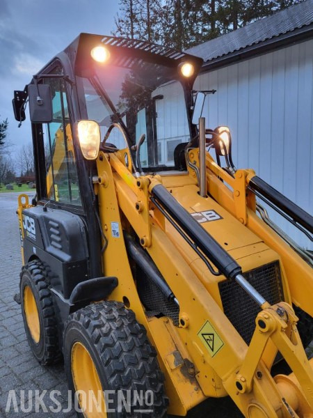 2016 JCB 1CX - Traktorgraver med graveskuff og frontlaster - Bager nakladalec: slika 2 2016 JCB 1CX - Traktorgraver med graveskuff og frontlaster - Bager nakladalec: slika 2