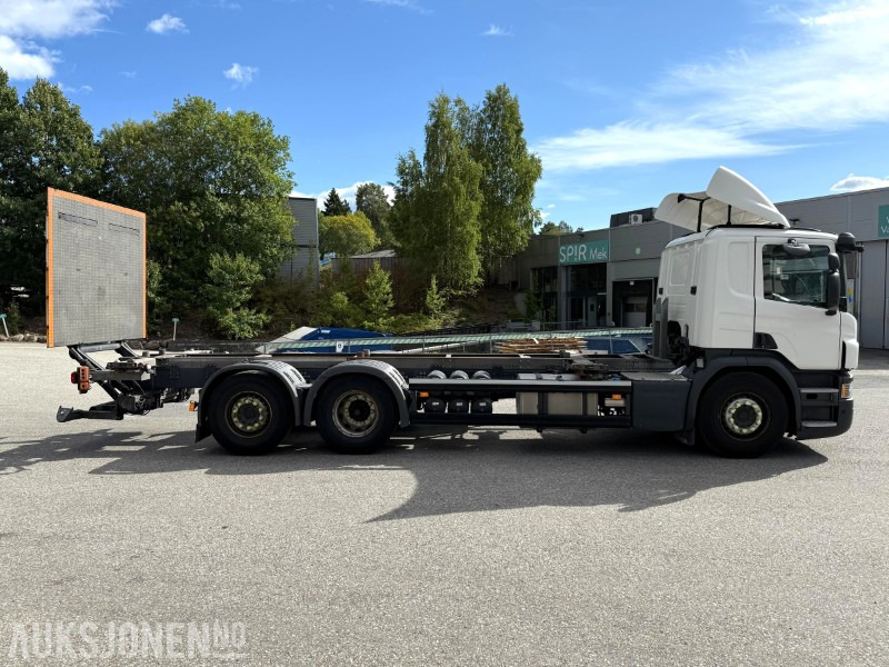 2016 Scania P410, containerbil, baklem, multiratt, cruise, ryggekamera - Kontejnerski tovornjak/ Tovornjak z zamenljivim tovoriščem: slika 4 2016 Scania P410, containerbil, baklem, multiratt, cruise, ryggekamera - Kontejnerski tovornjak/ Tovornjak z zamenljivim tovoriščem: slika 4