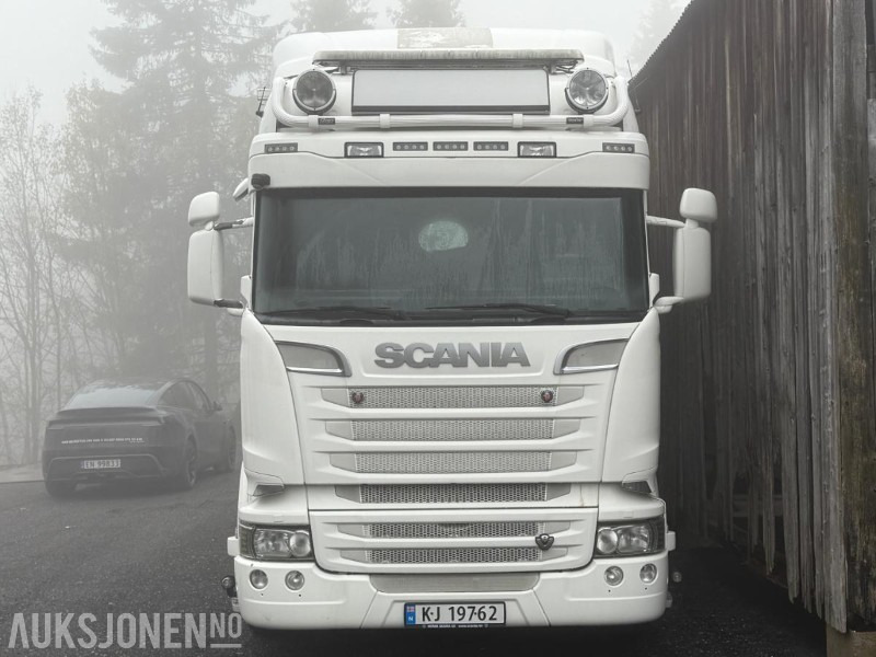 2016 Scania R 520 EURO 6T med bakmontert Palfingerkran - Tovornjak z dvigalom: slika 2 2016 Scania R 520 EURO 6T med bakmontert Palfingerkran - Tovornjak z dvigalom: slika 2