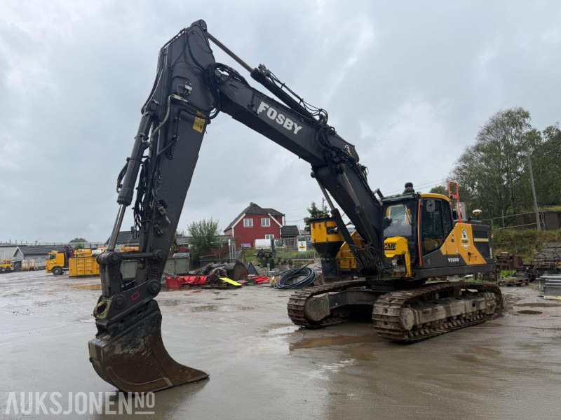 2016 VOLVO EC300EL BELTEGRAVER M/BORTÅRN - ENGCON TILTROTATOR - MASKINSTYRING - SENTRALSMØRING. - Bager: slika 1 2016 VOLVO EC300EL BELTEGRAVER M/BORTÅRN - ENGCON TILTROTATOR - MASKINSTYRING - SENTRALSMØRING. - Bager: slika 1