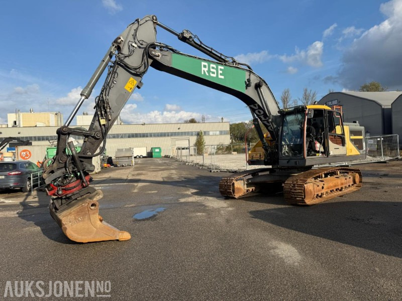 2016 Volvo EC250EL BELTEGRAVER R8 ROTOTILT TOPCON MASKINSTYRING SERVICEHISTORIKK - Bager: slika 1 2016 Volvo EC250EL BELTEGRAVER R8 ROTOTILT TOPCON MASKINSTYRING SERVICEHISTORIKK - Bager: slika 1