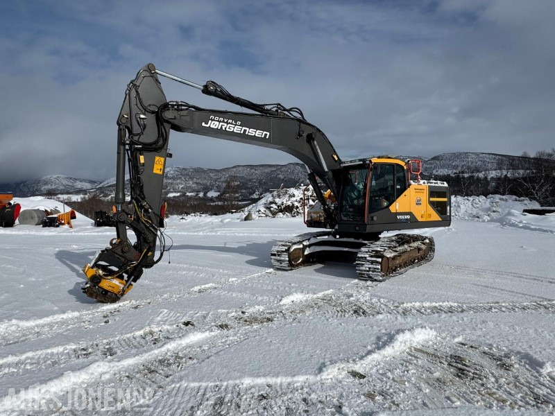 2016 Volvo EC250EL - Tiltrotator - Graveskuff - Trimble GPS - 7400T - Bager: slika 1 2016 Volvo EC250EL - Tiltrotator - Graveskuff - Trimble GPS - 7400T - Bager: slika 1