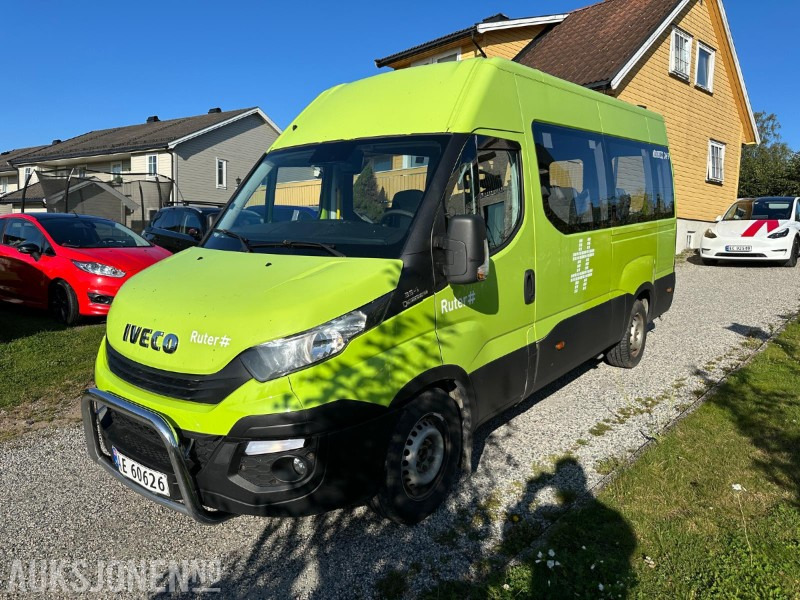 2016-modell Iveco Daily Minibuss Rygge Kamera, Multiratt, RWD - Minibus, Potniški kombi: slika 1 2016-modell Iveco Daily Minibuss Rygge Kamera, Multiratt, RWD - Minibus, Potniški kombi: slika 1