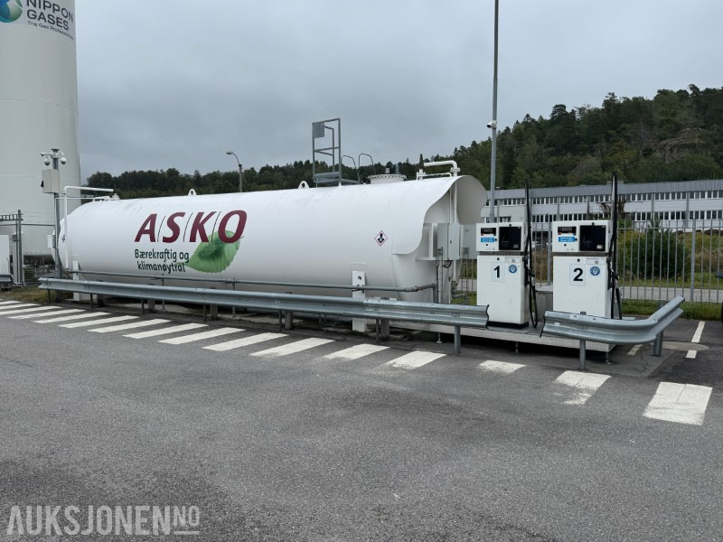 2017 Komplett dieseltankanlegg – 50 000 liter med pumper og dobbelvegget ståltank - Gradbena oprema: slika 1 2017 Komplett dieseltankanlegg – 50 000 liter med pumper og dobbelvegget ståltank - Gradbena oprema: slika 1