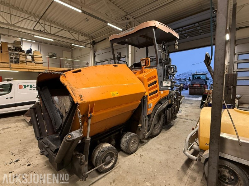 2017 Vögele Super 1303-3i Asfaltutlegger - 4381T - Gradbena oprema: slika 1 2017 Vögele Super 1303-3i Asfaltutlegger - 4381T - Gradbena oprema: slika 1