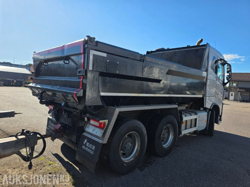 2017 Volvo FH16 tippbil med tipphenger + Maur bilpåbygg trippelkjerre - EURO6 - Nylig EU godkjent - Tovornjak prekucnik: slika 5 2017 Volvo FH16 tippbil med tipphenger + Maur bilpåbygg trippelkjerre - EURO6 - Nylig EU godkjent - Tovornjak prekucnik: slika 5